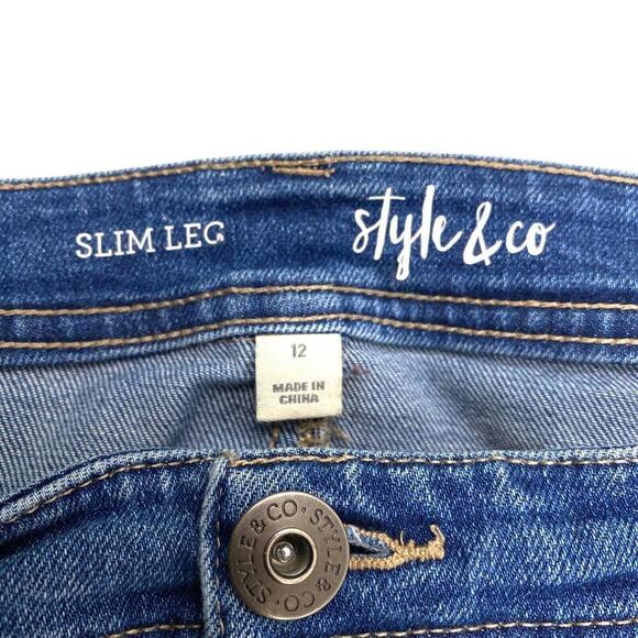 Style & Co Slim Leg Women's size 12 Medium Wash Blue Denim jeans - Picture 3 of 4
